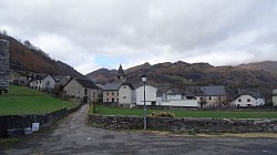 Le village de Lées